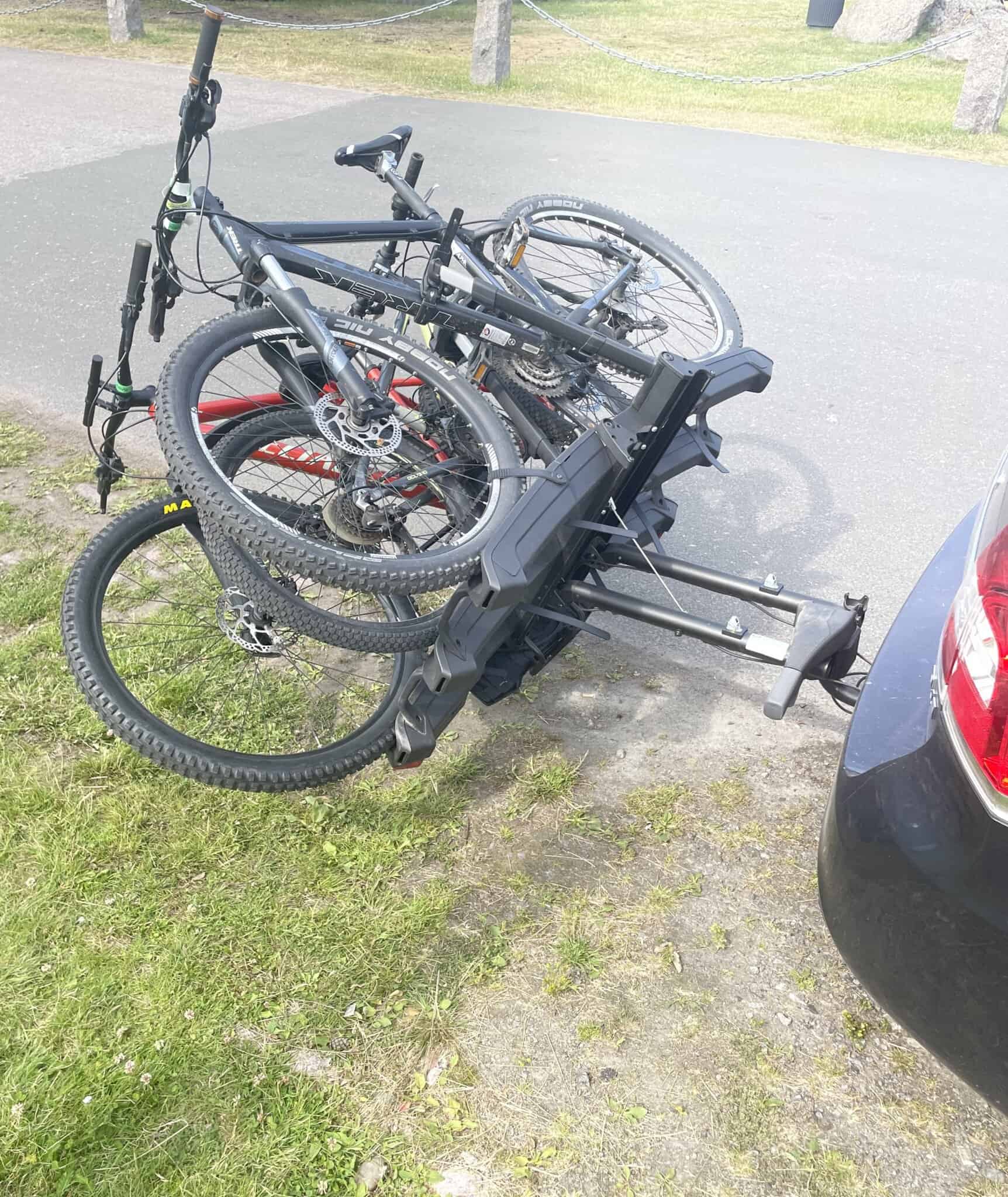 Thule-hallare-falld-1724x2048 Test av Thule Epos 3